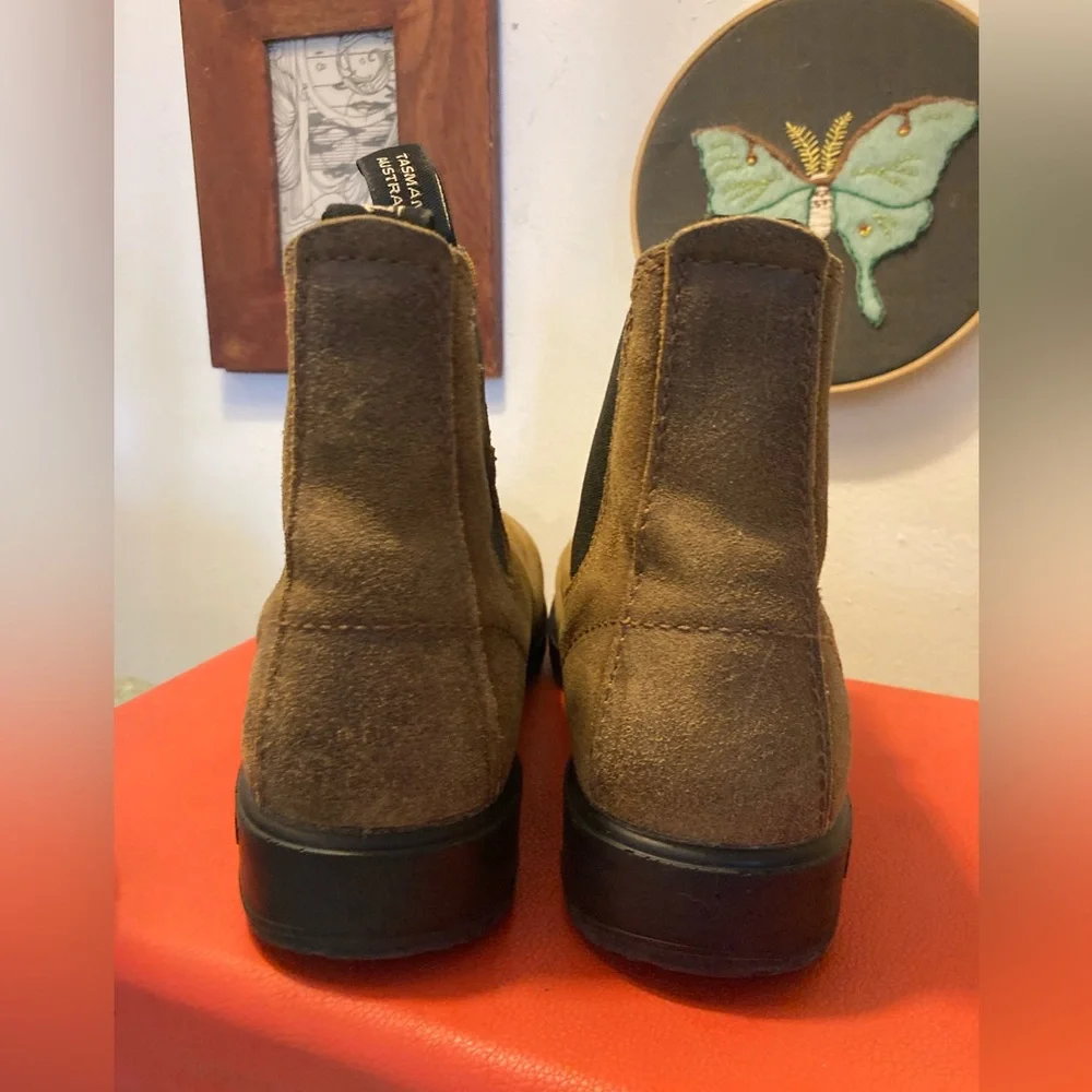 OOAK! Blundstone Chelsea Suede Leather Boots Brown Embroidered Women’s 8.5 - Picture 7 of 8